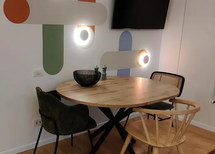 Apartment Warm & Chic Designer In The South Bucharest