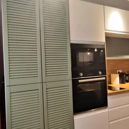 Apartamento Warm & Chic Designer In The South *
