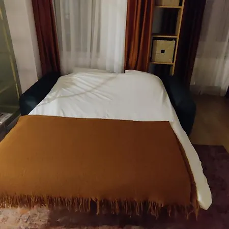 Apartamento Warm & Chic Designer In The South Bucareste